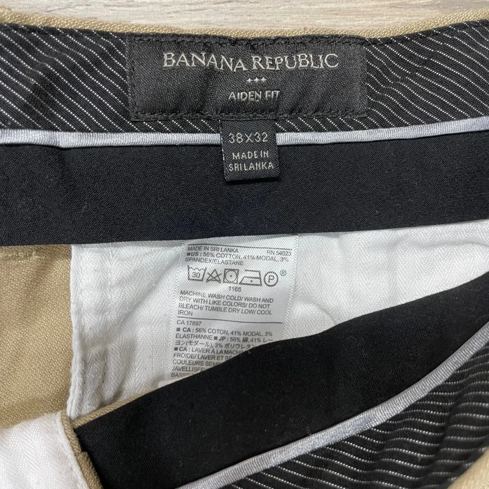 Banana Republic Chino Pants Mens 38x32 Tan Aiden Fit Cotton Modal Stretch
